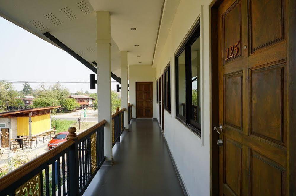 The Rise Resort Sukhothai Esterno foto