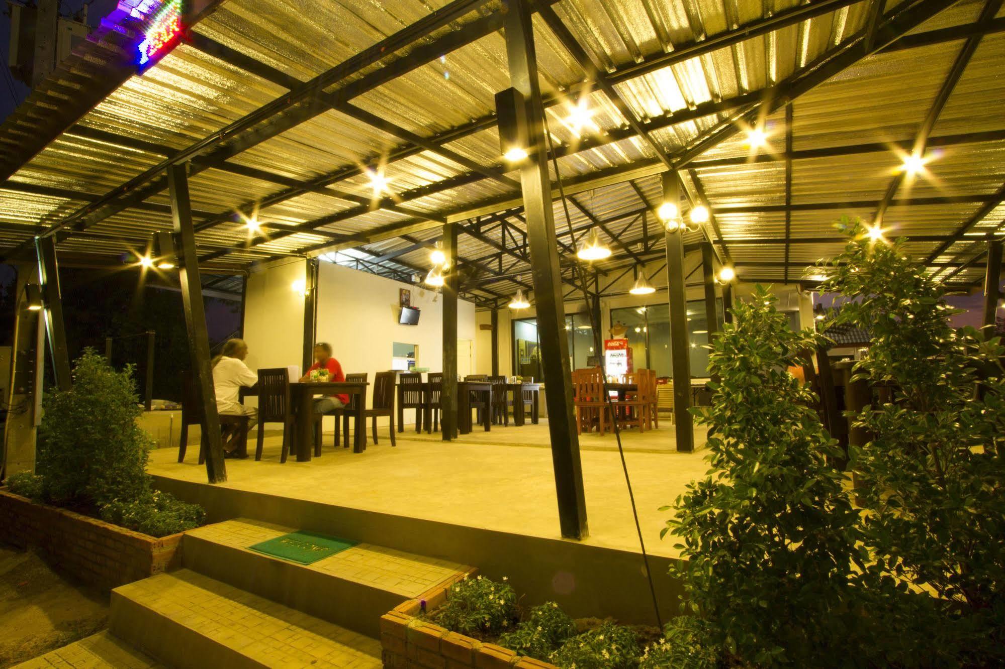 The Rise Resort Sukhothai Esterno foto